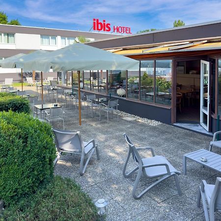 Ibis 3 Lacs Neuchatel Thielle Buitenkant foto